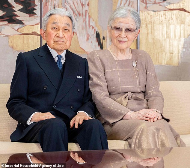 66092705-11589761-Emperor_Naruhito_s_father_Emperor_Emeritus_Akihito_89_also_appea-m-2_1672565258224