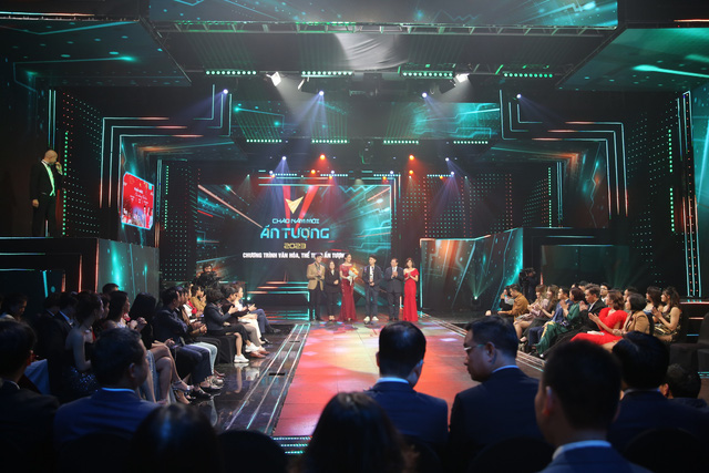 Khoảnh khắc ấn tượng trong Lễ trao giải VTV Awards 2022 - Ảnh 19. Khoảnh khắc ấn tượng trong Lễ trao giải VTV Awards 2022 - Ảnh 19.