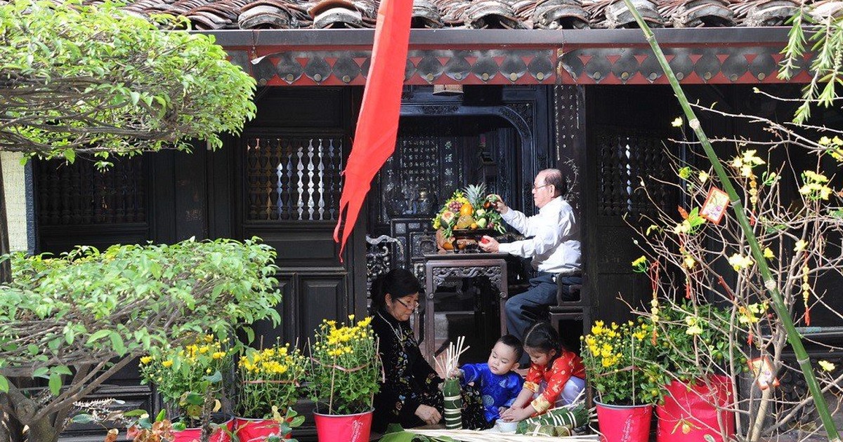 Việc nên làm khi xông đất đầu năm Quý Mão 2023