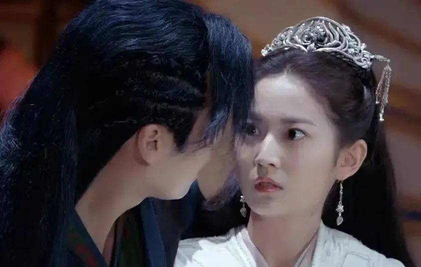 Dàn sao nữ chuyên biểu cảm trợn mắt khi đóng phim - Ảnh 6. Dàn sao nữ chuyên biểu cảm trợn mắt khi đóng phim - Ảnh 6.