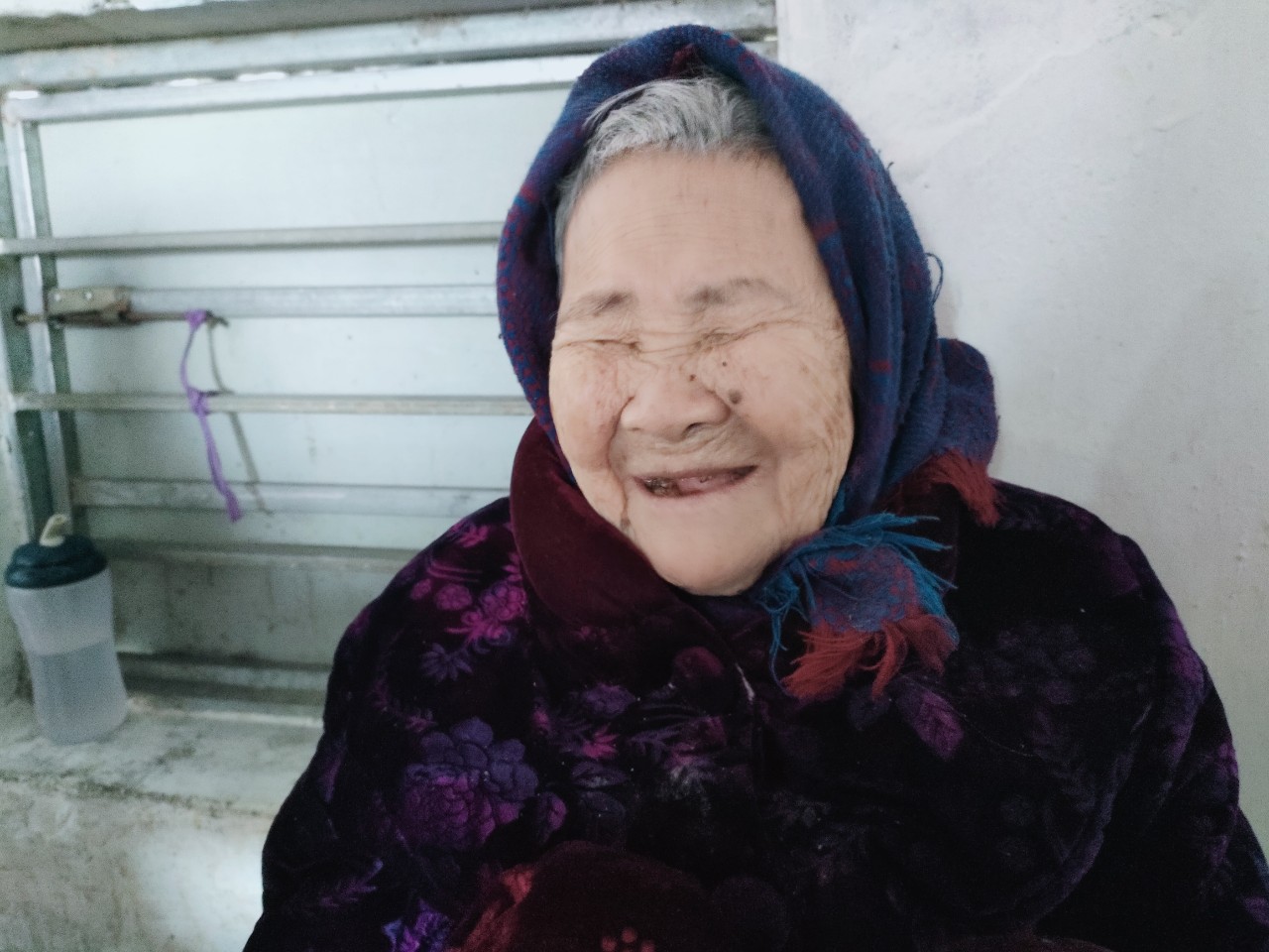 Xuân sum vầy bên 5 thế hệ của cụ bà 110 tuổi ở Nghệ An - Ảnh 6.