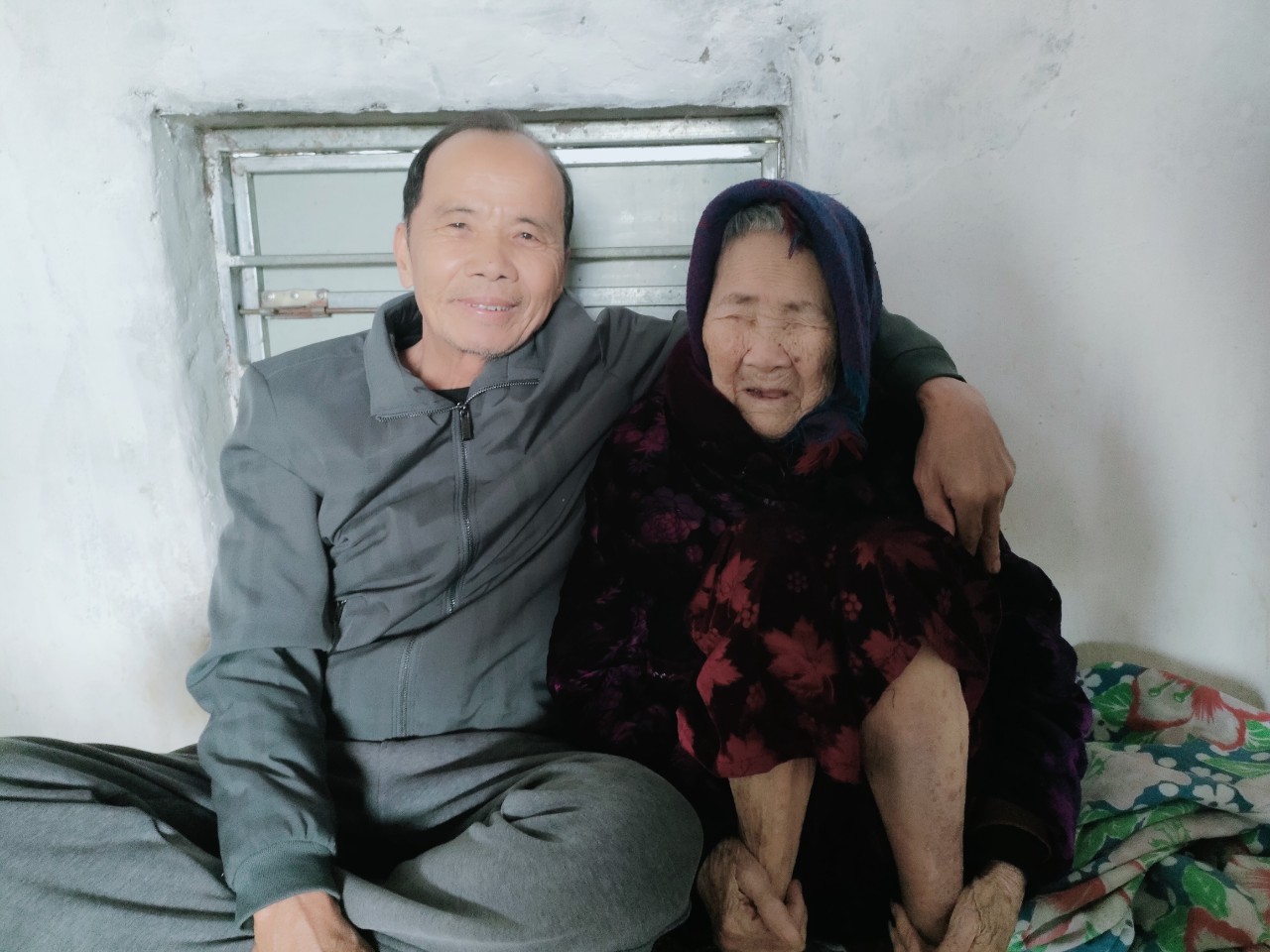 Xuân sum vầy bên 5 thế hệ của cụ bà 110 tuổi ở Nghệ An - Ảnh 4.