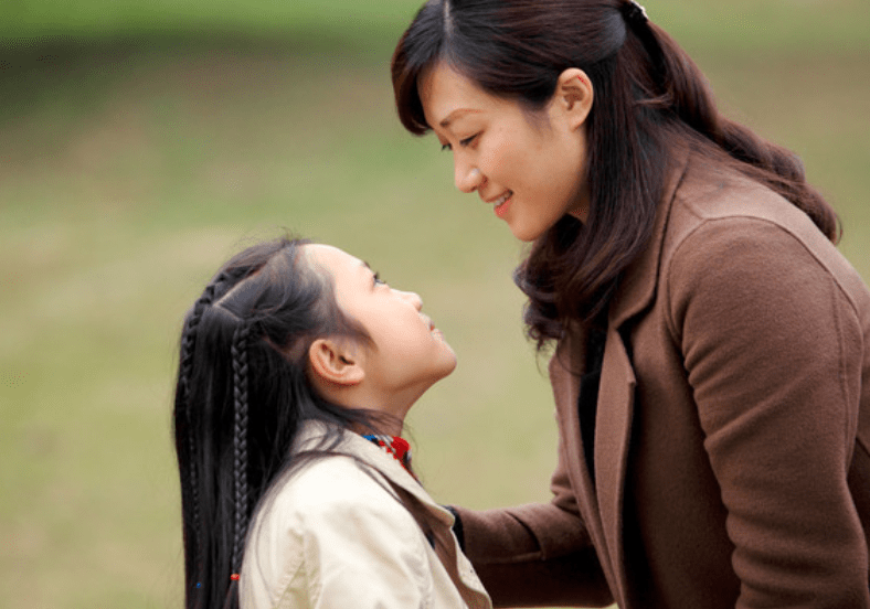 Con trai tạt thẳng lọ mực xuống dưới chung cư gây hậu quả nghiêm trọng, bố mẹ có HÀNH ĐỘNG tức khắc: Ai nghe cũng nể vài phần! - Ảnh 5. Con trai tạt thẳng lọ mực xuống dưới chung cư gây hậu quả nghiêm trọng, bố mẹ có HÀNH ĐỘNG tức khắc: Ai nghe cũng nể vài phần! - Ảnh 5.