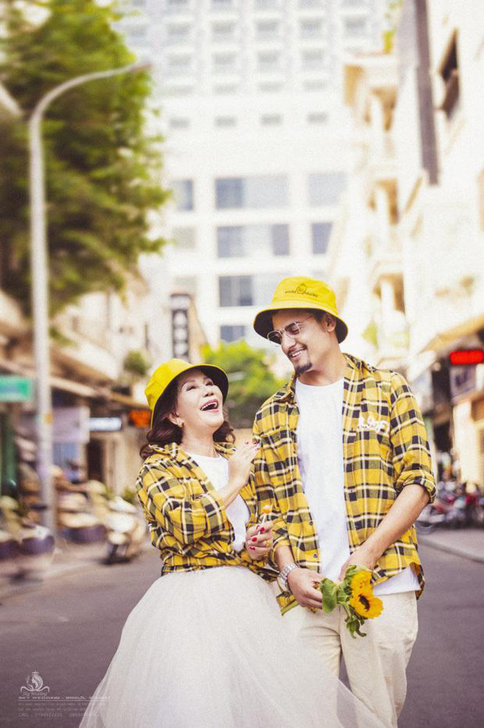 Chồng ngoại quốc của cô dâu 65 tuổi đột nhiên thông báo về mối quan hệ của cả hai sau một thời gian dài "ở ẩn" - Ảnh 2. Chồng ngoại quốc của cô dâu 65 tuổi đột nhiên thông báo về mối quan hệ của cả hai sau một thời gian dài "ở ẩn" - Ảnh 2.