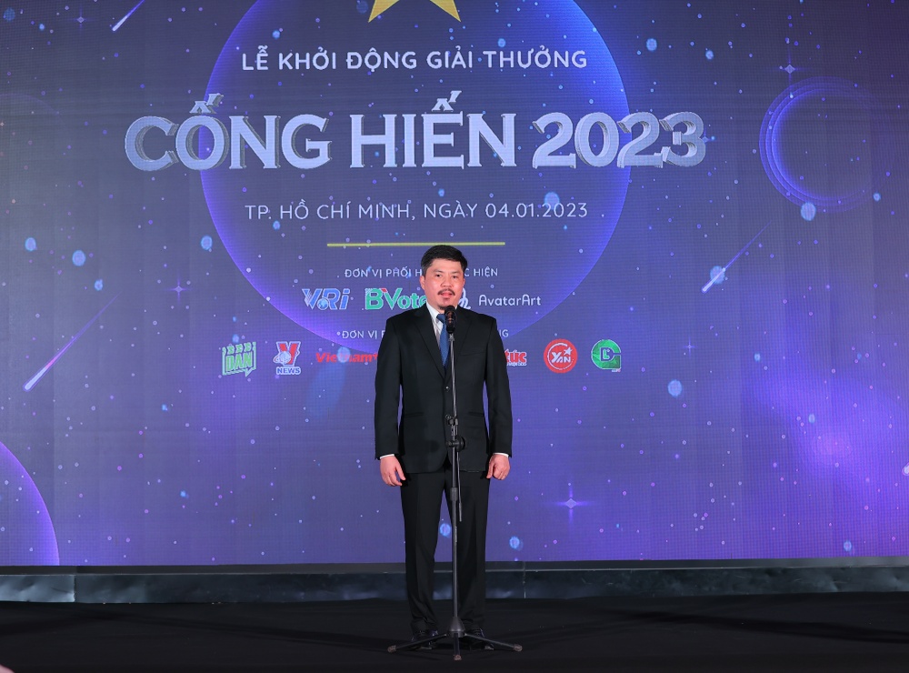 Hoa hậu Mai Phương, Công Vinh, Cẩm Vân đổ bộ thảm đỏ giải Cống hiến 2023 - Ảnh 8.