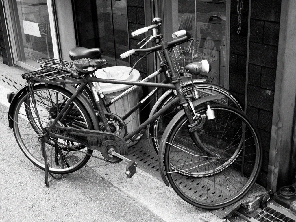Chuyện về chiếc xe đạp và những luật lệ kỳ lạ ở xứ Phù Tang, mua xe cũ mà khó khăn hơn tậu nhà mới - Ảnh 1.