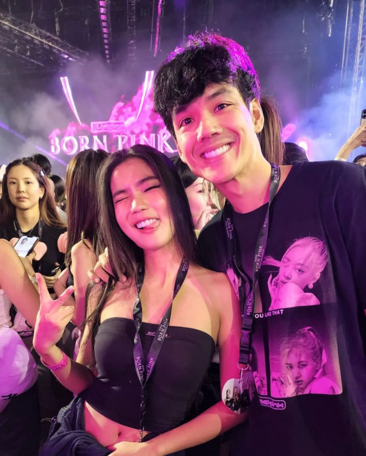 Hoa hậu Thùy Tiên được báo Thái Lan đưa hẳn tin khi đến xem concert BLACKPINK, Á hậu xứ chùa vàng vào phản ứng - Ảnh 10.