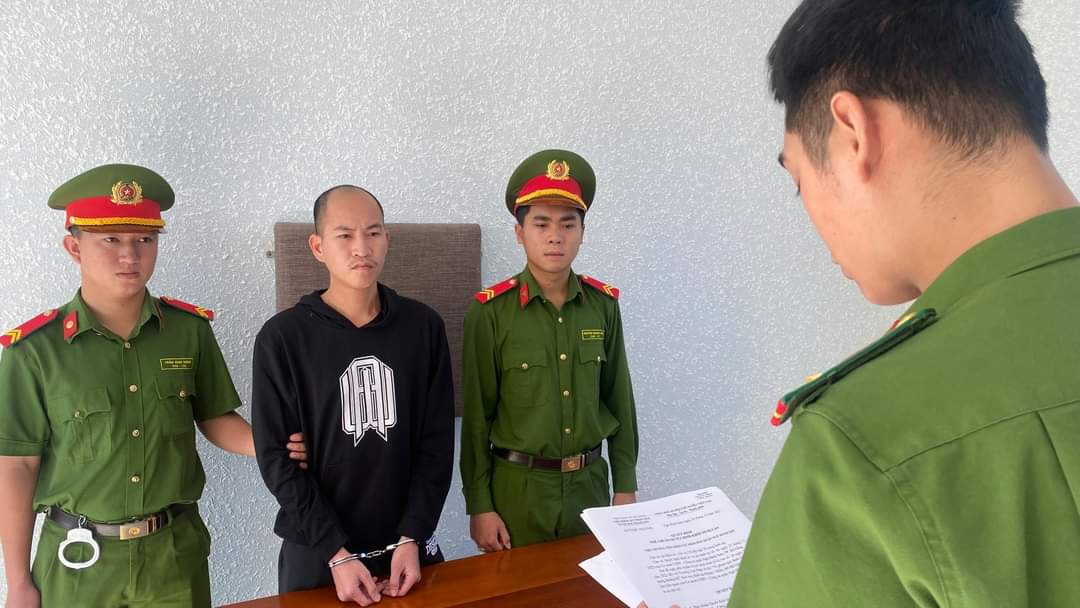Diễn biến nóng vụ xe bán tải tông 3 người tử vong ở Đà Nẵng - Ảnh 1. Diễn biến nóng vụ xe bán tải tông 3 người tử vong ở Đà Nẵng - Ảnh 1.