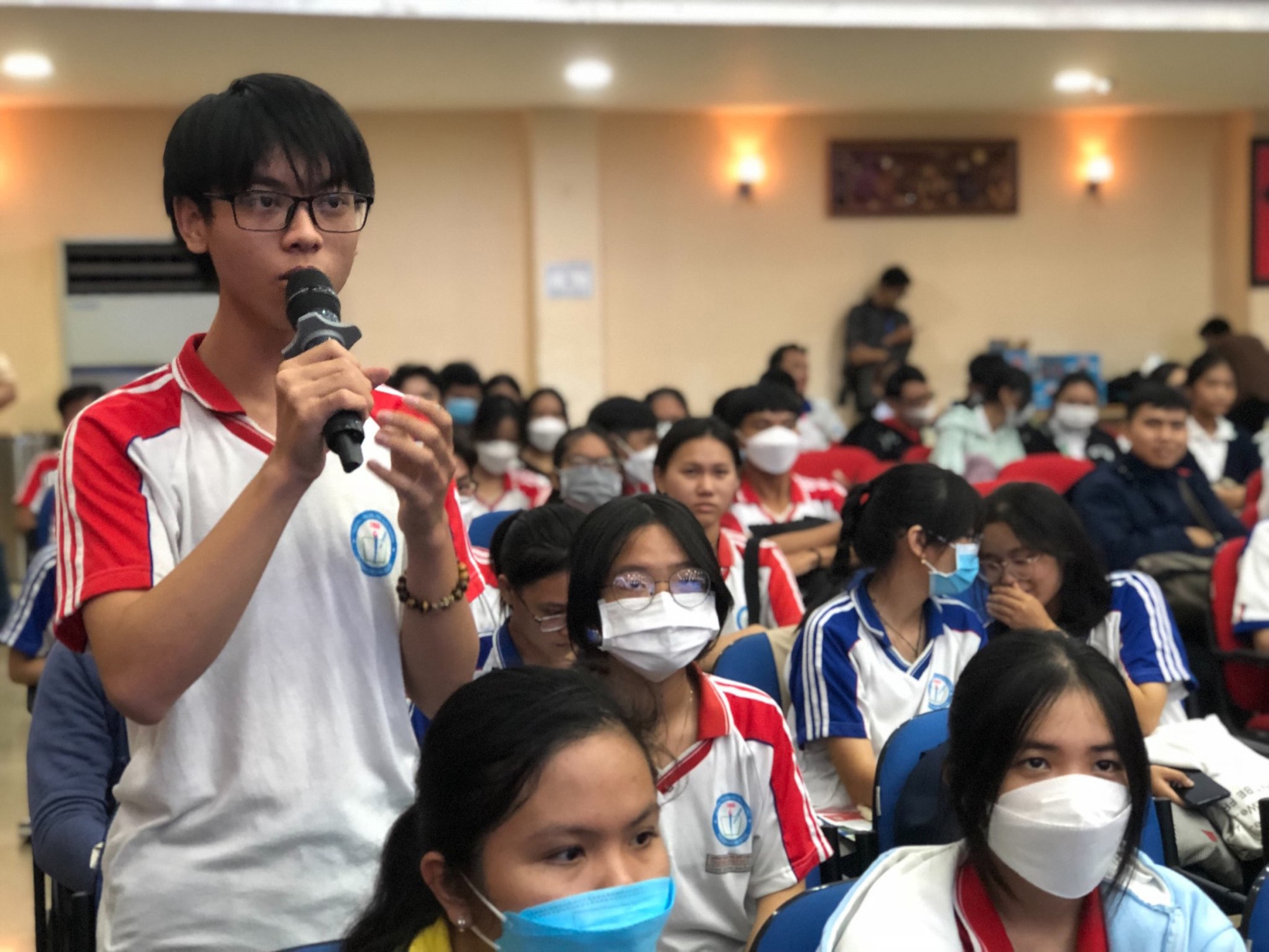 Không cấm trường ĐH xét tuyển sớm - Ảnh 1. Không cấm trường ĐH xét tuyển sớm - Ảnh 1.