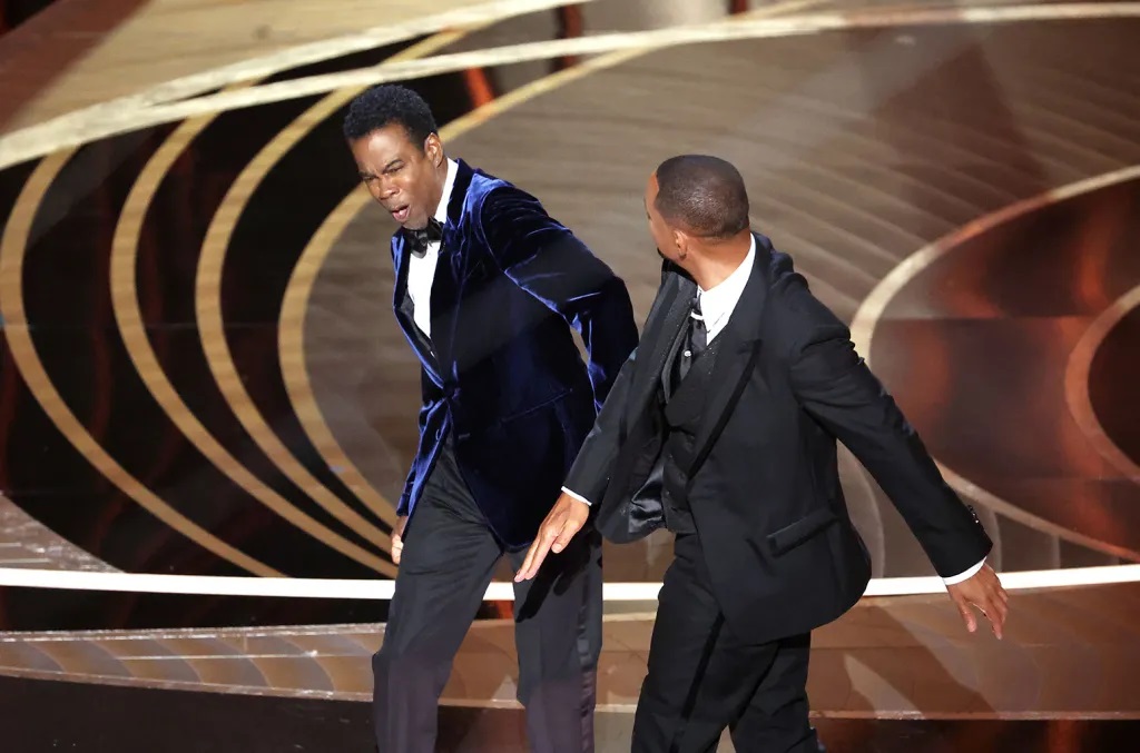 Vợ Will Smith hé lộ mối quan hệ rắc rối với Chris Rock: Từ tán tỉnh không thành đến body shaming trên sân khấu Oscar - Ảnh 4.