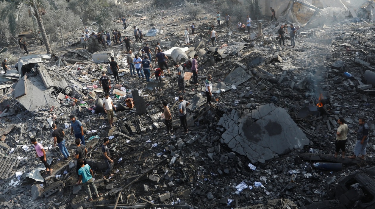 Hình ảnh Gaza sau những đợt không kích của Israel - Ảnh 7.