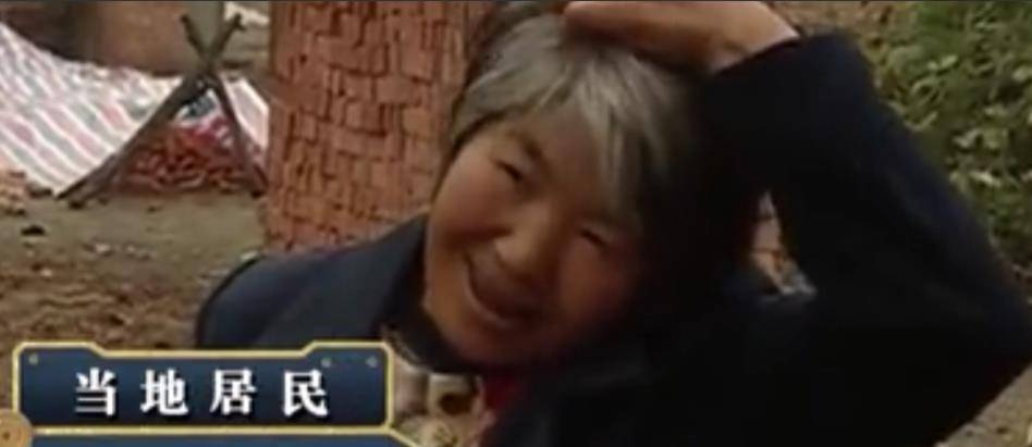 Bí ẩn &quot;ngôi làng tóc bạc&quot; ở Trung Quốc: Chuyên gia đến điều tra cũng bạc đầu theo - Ảnh 5.