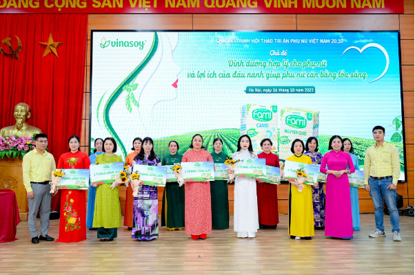 Cùng Fami cân bằng toả sáng trong ngày phụ nữ Việt - Ảnh 1.