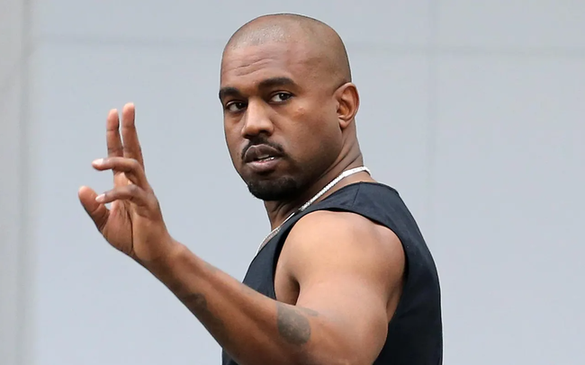 Lời đề nghị gây sốc của Kanye West với mẹ vợ