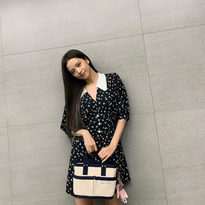 Tủ đồ chuẩn girlfriend material của BLACKPINK sẽ cho các nàng 1001 ý tưởng mặc xinh trong ngày 20/10 này - Ảnh 5. Tủ đồ chuẩn girlfriend material của BLACKPINK sẽ cho các nàng 1001 ý tưởng mặc xinh trong ngày 20/10 này - Ảnh 5.
