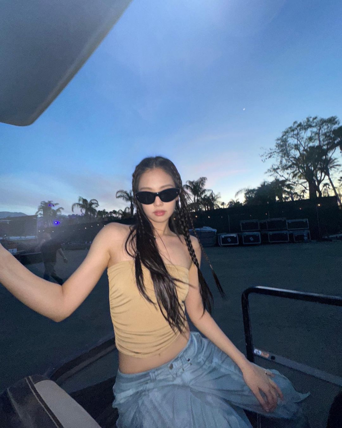 Tủ đồ chuẩn girlfriend material của BLACKPINK sẽ cho các nàng 1001 ý tưởng mặc xinh trong ngày 20/10 này - Ảnh 10. Tủ đồ chuẩn girlfriend material của BLACKPINK sẽ cho các nàng 1001 ý tưởng mặc xinh trong ngày 20/10 này - Ảnh 10.