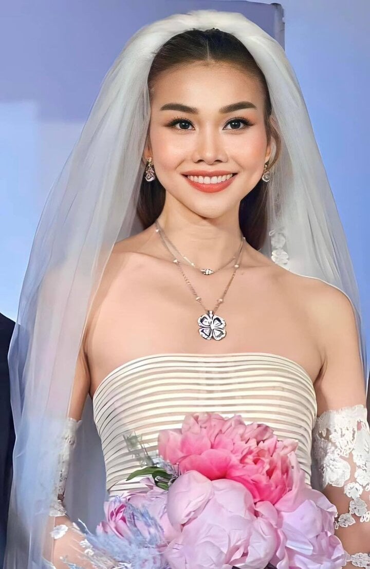 Thanh Hằng nói trong đám cưới: Hôm nay tôi muốn công khai người đàn ông của mình - Ảnh 2.