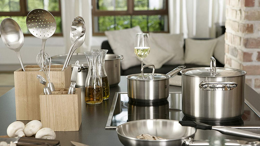 Theo các đầu bếp, đây là 5 món dụng cụ mọi người cần có trong nhà bếp của mình - Ảnh 1.