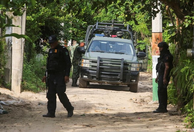 Mexico: Nhóm 13 cảnh sát thiệt mạng vì bị các tay súng phục kích - Ảnh 4.