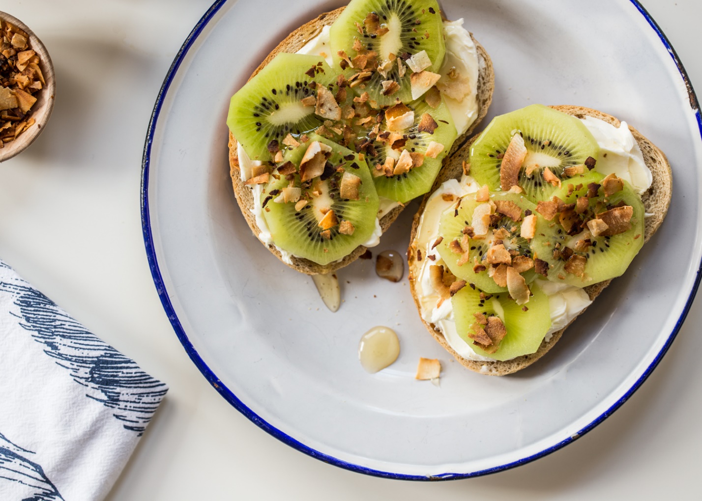 Gợi ý thực đơn &quot;ăn lành&quot; và nhanh gọn cho bữa sáng với kiwi - Ảnh 3.