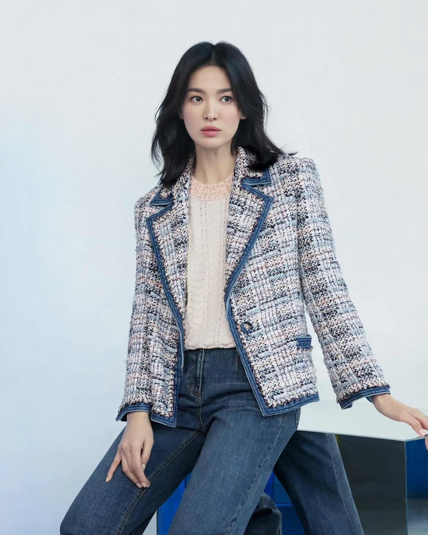 Song Hye Kyo mặc quần jeans đẹp từ phim ra ngoài đời, ngắm là muốn học hỏi - Ảnh 3.
