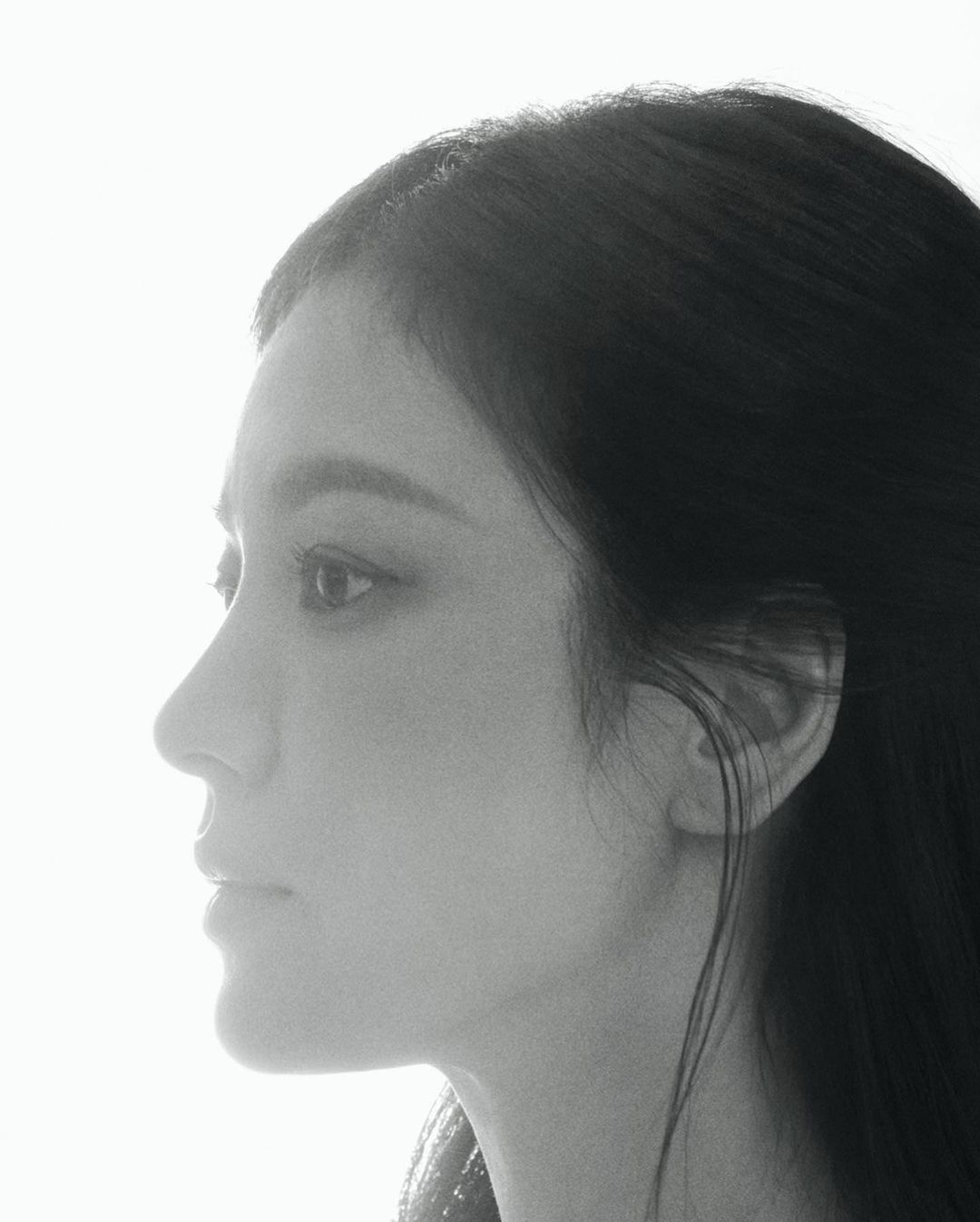 Cuối cùng Song Hye Kyo cũng biết mình sở hữu góc nghiêng tuyệt phẩm đến thế nào  - Ảnh 2.