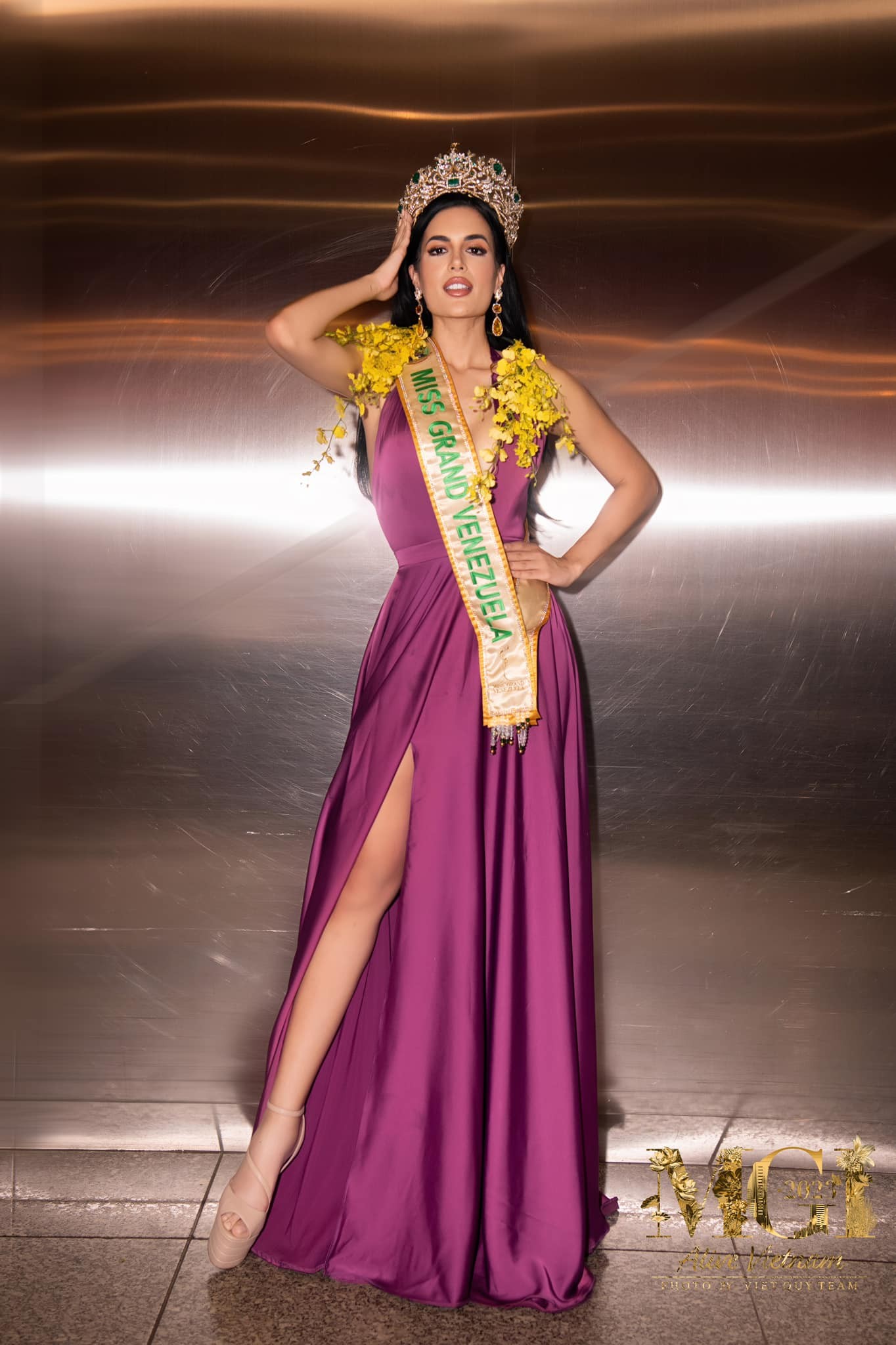 Người đẹp duy nhất mặc áo dài đến Việt Nam thi Hoa hậu Hòa bình - Ảnh 11.