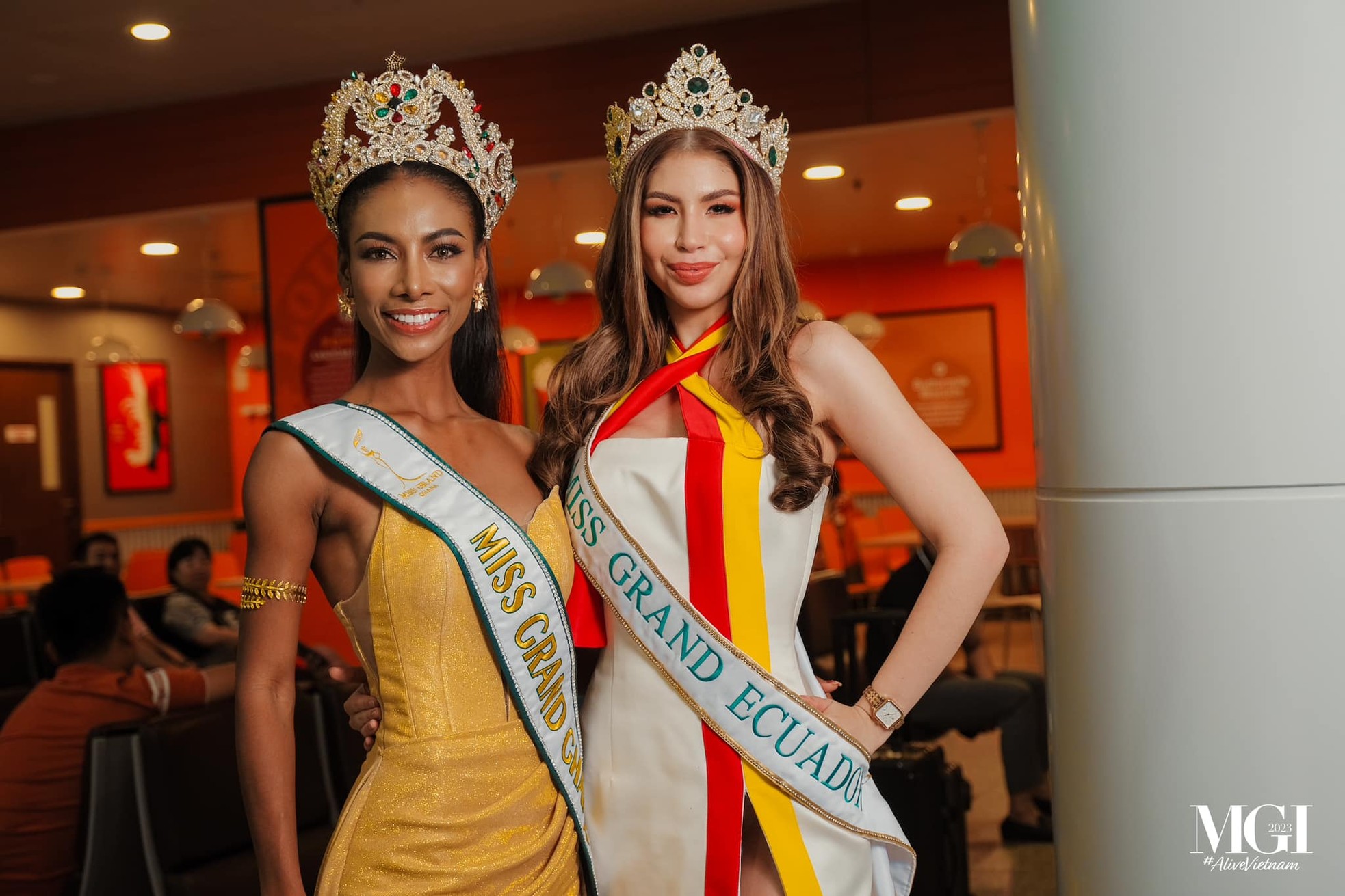 Người đẹp duy nhất mặc áo dài đến Việt Nam thi Hoa hậu Hòa bình - Ảnh 14.