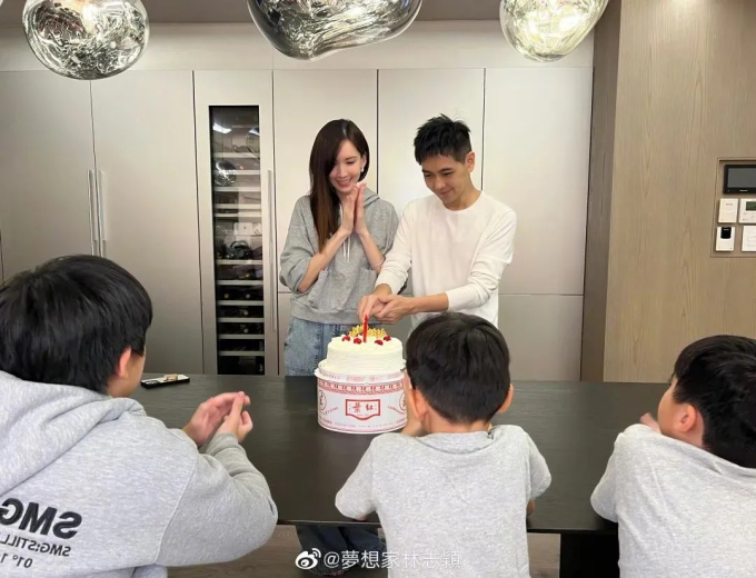 Con trai 14 tuổi của Lâm Chí Dĩnh: Sở hữu chiều cao 1m80 thừa hưởng từ mẹ người mẫu, luôn được giáo dục “có làm thì mới có ăn” - Ảnh 9.