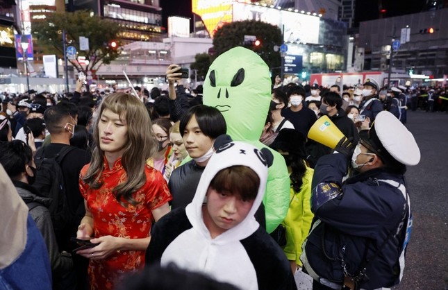 Nhật Bản kêu gọi hạn chế tụ tập vì lo lặp lại thảm kịch giẫm đạp đêm Halloween ở Hàn Quốc - Ảnh 1.