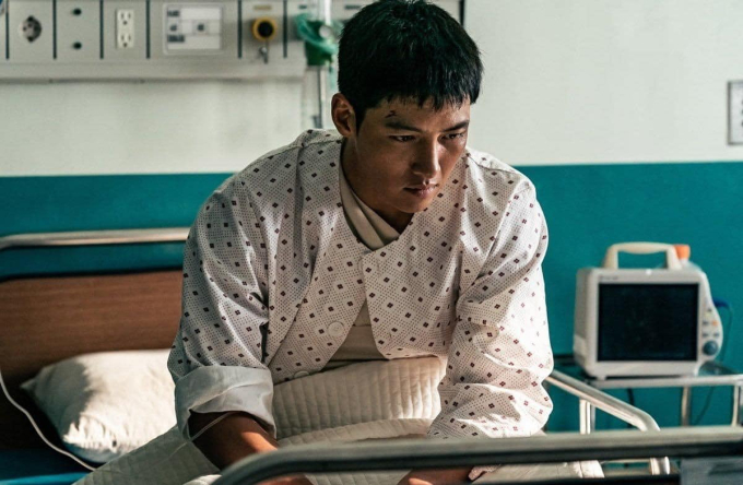Màn ảnh Hàn đang có bộ phim khiến khán giả “khóc như mưa”, hay thế này lại kém tiếng thì quá phí! - Ảnh 1. Màn ảnh Hàn đang có bộ phim khiến khán giả “khóc như mưa”, hay thế này lại kém tiếng thì quá phí! - Ảnh 1.