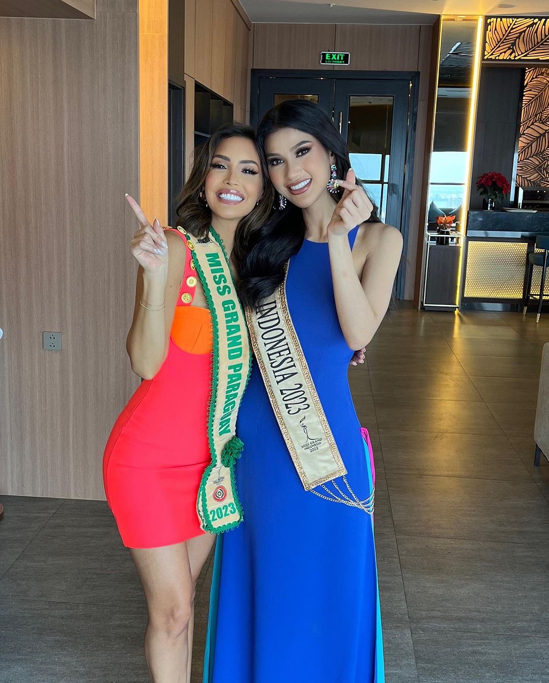 Dàn người đẹp quốc tế mặc cut-out ở Hoa hậu Hòa bình - Ảnh 29.