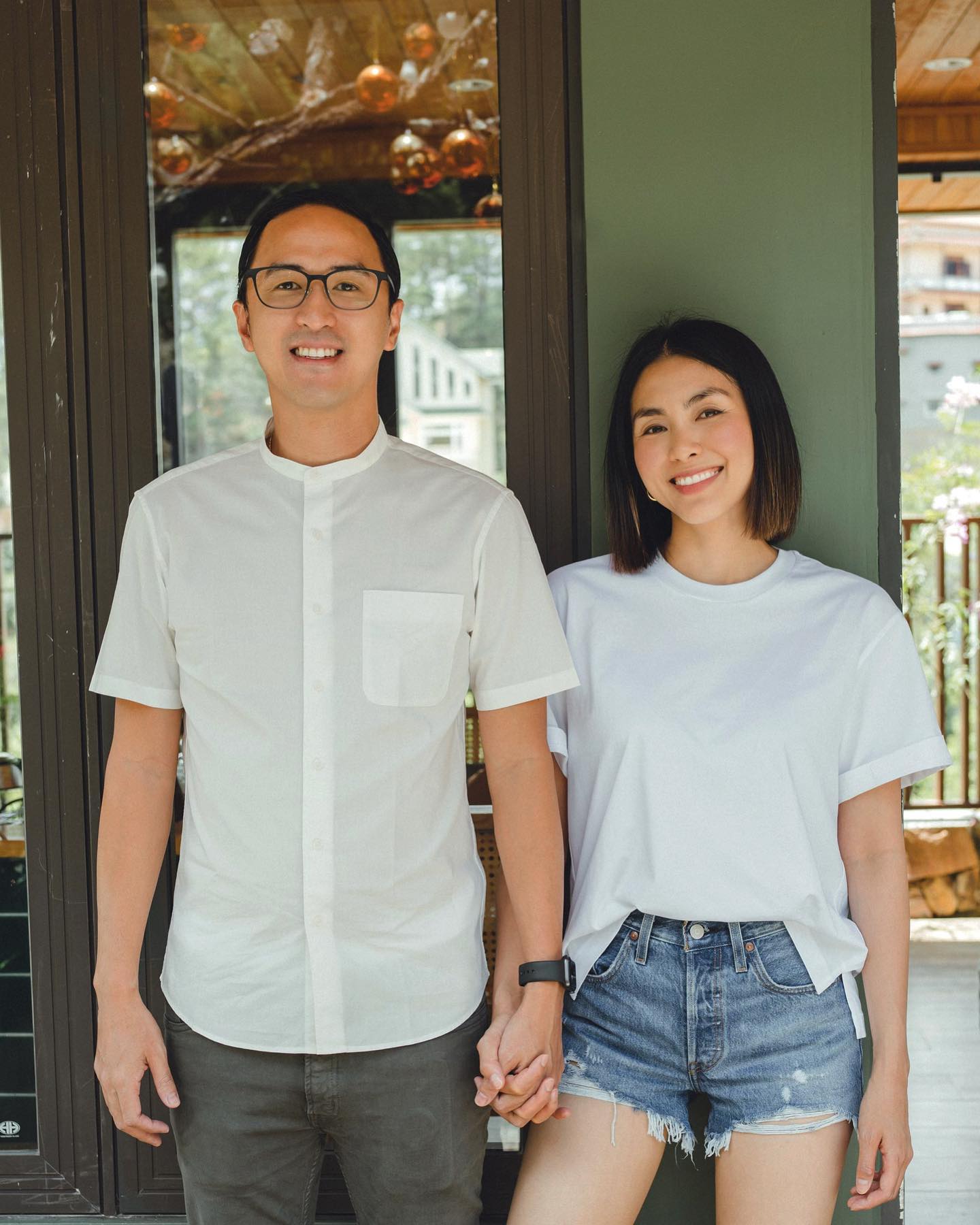 Thời trang cặp đôi sang xịn mịn của Tăng Thanh Hà và Louis Nguyễn - Ảnh 7.