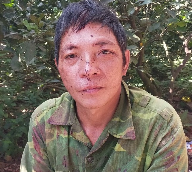 Chồng dùng điếu cày đánh chết vợ vì vợ không cho sử dụng điện thoại - Ảnh 1. Chồng dùng điếu cày đánh chết vợ vì vợ không cho sử dụng điện thoại - Ảnh 1.