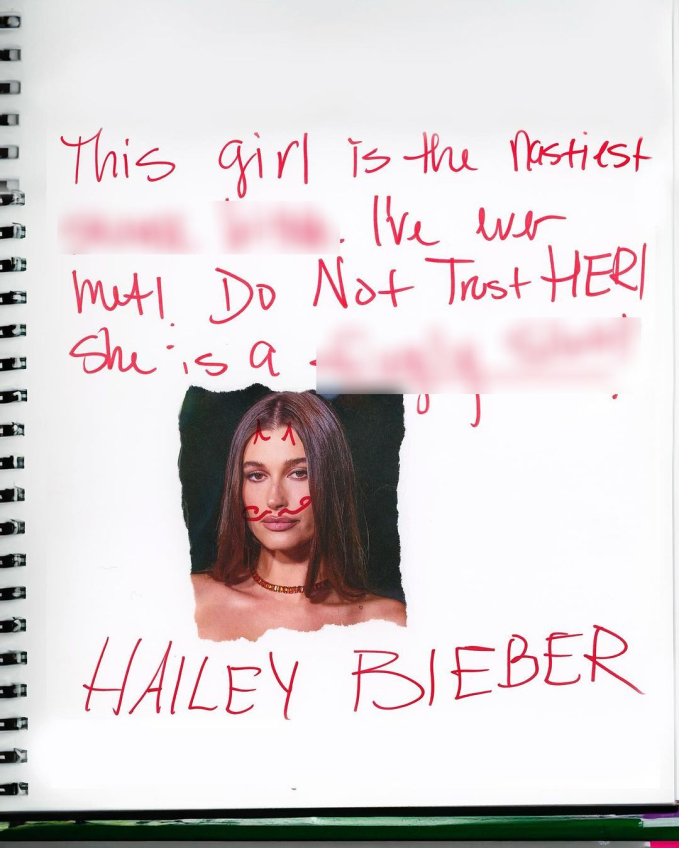 Hailey Bieber hóa nữ chính Mean Girls chơi Halloween, nhân tiện &quot;đá đểu&quot; Selena Gomez? - Ảnh 2.