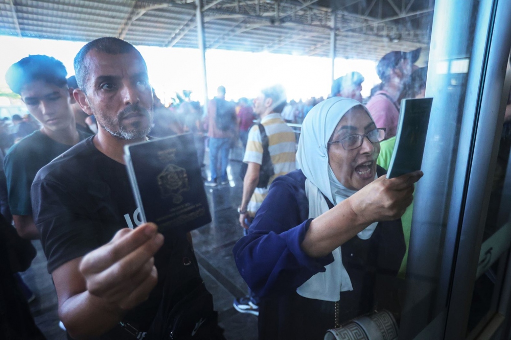 Những hình ảnh kinh hoàng về cuộc chiến giữa Israel và Hamas - Ảnh 12.