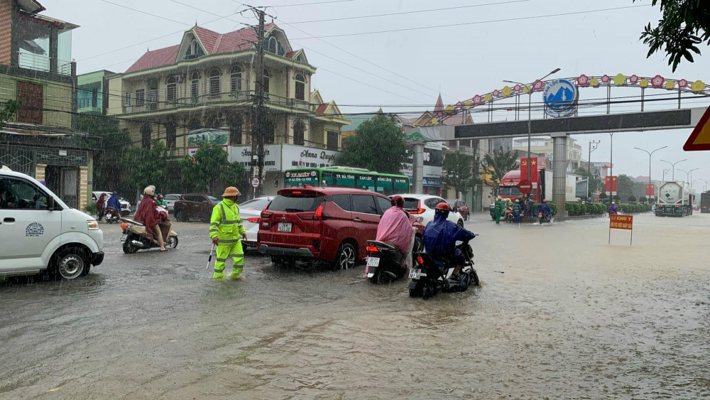 Thời tiết ngày 14/11: Bắc Bộ trời rét, Hà Tĩnh đến Phú Yên có mưa lớn - Ảnh 1.