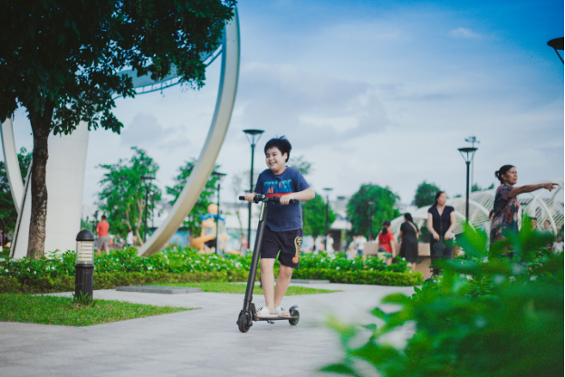 Tuổi thơ hạnh phúc của những cư dân nhí tại miền biển giữa lòng Hà Nội - Ảnh 5. Tuổi thơ hạnh phúc của những cư dân nhí tại miền biển giữa lòng Hà Nội - Ảnh 5.