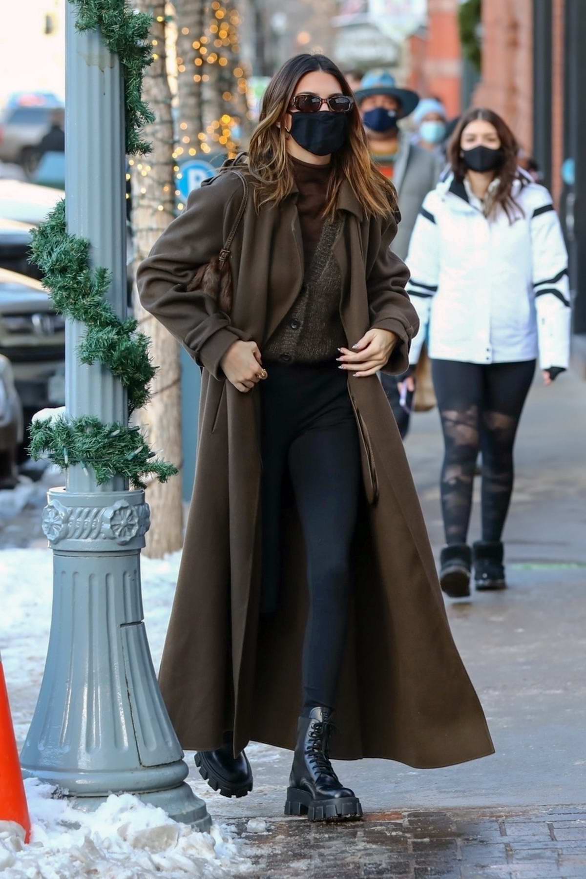 kendall-jenner-looks-chic-in-a-trench-coat-with-a-sweater-and-leggings-while-shopping-at-ralph-lauren-in-aspen-colorado-0101209-16999561273381667139903.jpg