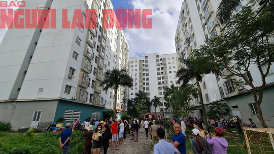 VIDEO: Cháy chung cư tại Đà Nẵng, cả trăm người hốt hoảng - Ảnh 5.