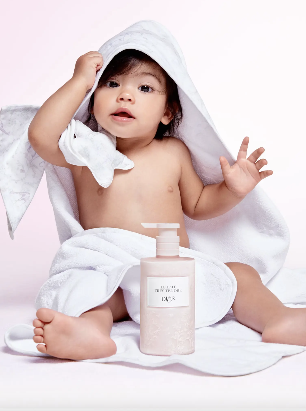 Tranh cãi xung quanh dòng sản phẩm dưỡng da cho trẻ sơ sinh của Dior - Ảnh 1.