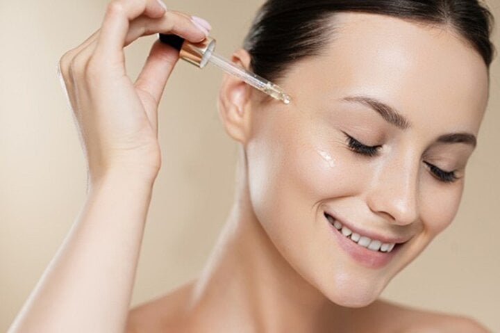 Những lưu &yacute; khi chăm s&oacute;c da sau tuổi 40 - Ảnh 2.