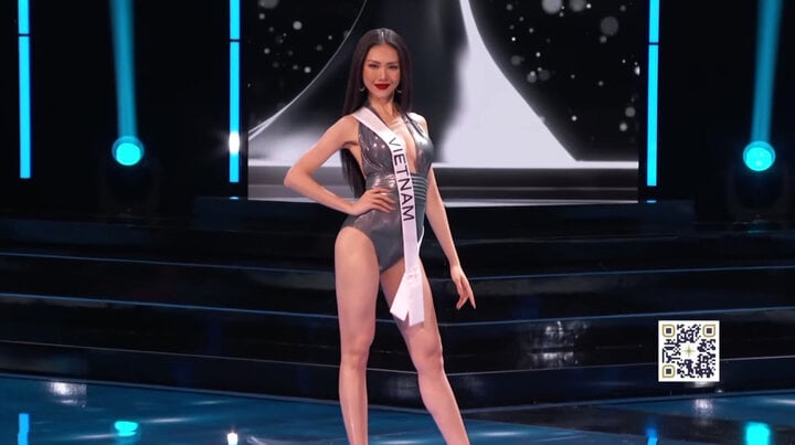 Bán kết Miss Universe 2023: Đại diện Việt Nam Bùi Quỳnh Hoa trình diễn nhạt nhòa - Ảnh 3.