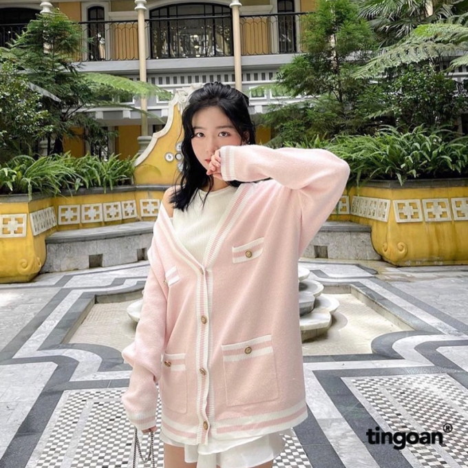 8 mẫu cardigan có sẵn tại các local brand Việt: giá từ 330.000 VNĐ, chất vải mịn diện lên lại cực xinh  - Ảnh 15.