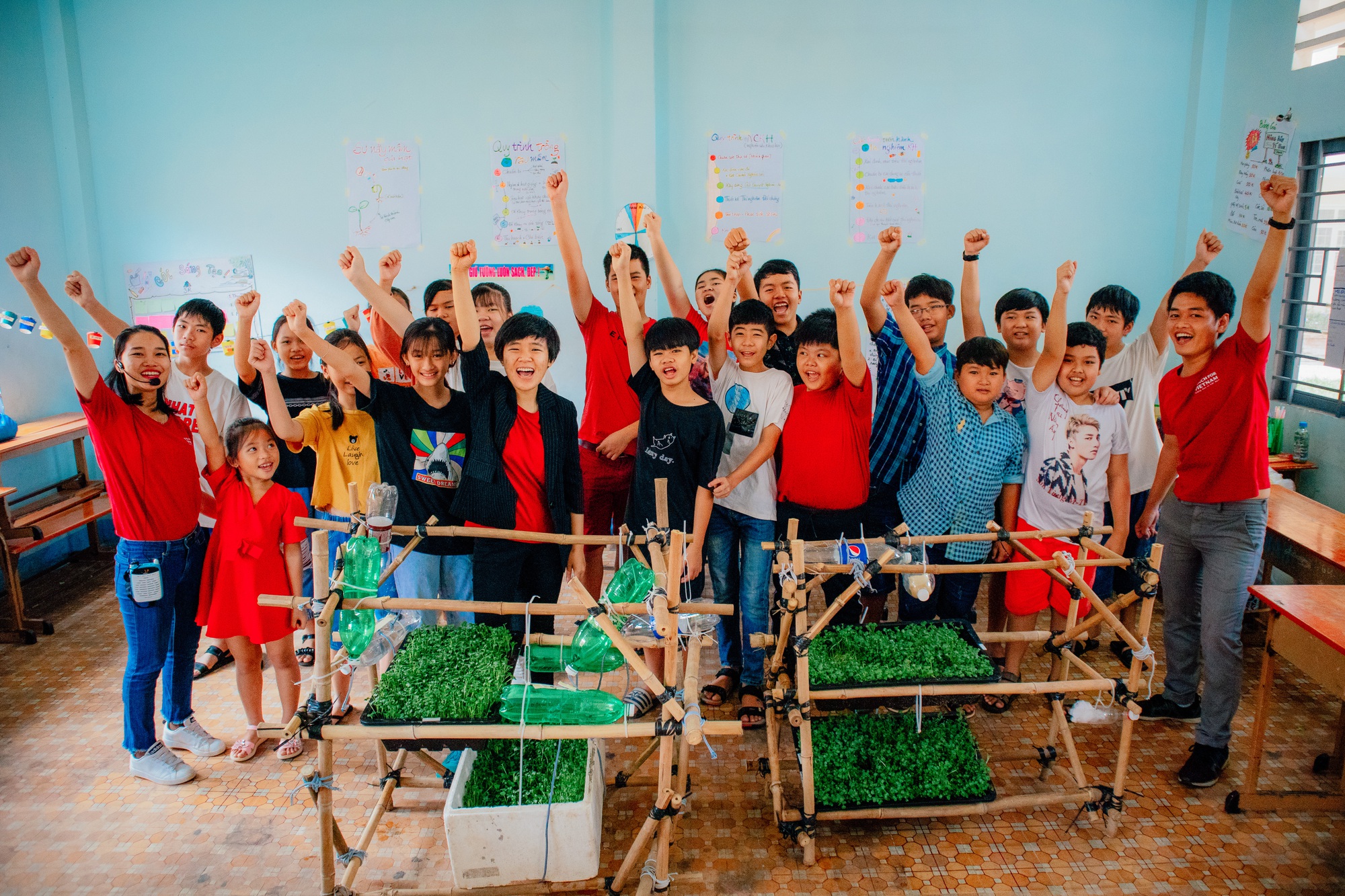 Teach For VietNam: C&acirc;u chuyện của những &ldquo;nh&agrave; gi&aacute;o dục ti&ecirc;n phong&rdquo; chọn cho m&igrave;nh con đường kh&oacute; - Ảnh 2.