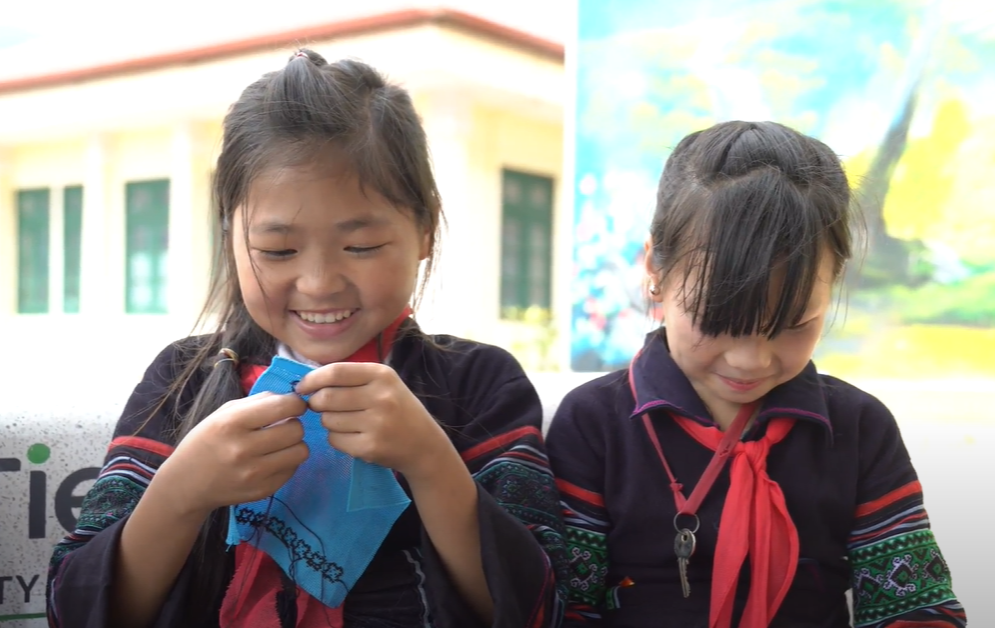 Ngày Trẻ em Thế giới 2023: Chung tay vì mục tiêu nâng cao sức khỏe tâm thần cho trẻ em, thanh thiếu niên Việt Nam - Ảnh 2.