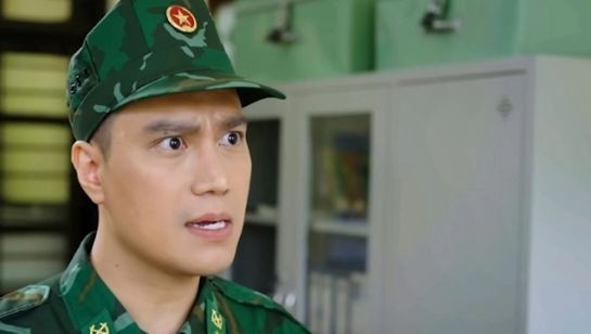 Phim Việt giờ vàng: Vai phụ bùng nổ, vai chính nhận 'gạch đá' - Ảnh 1.