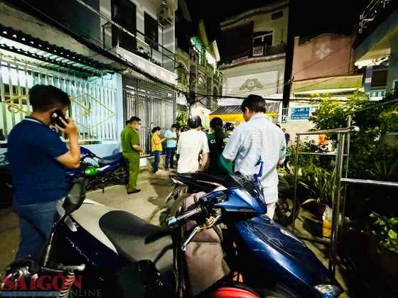 Vụ sát hại 3 mẹ con ở quận 8: Bà ngoại thoát chết trong gang tấc - Ảnh 1. Vụ sát hại 3 mẹ con ở quận 8: Bà ngoại thoát chết trong gang tấc - Ảnh 1.