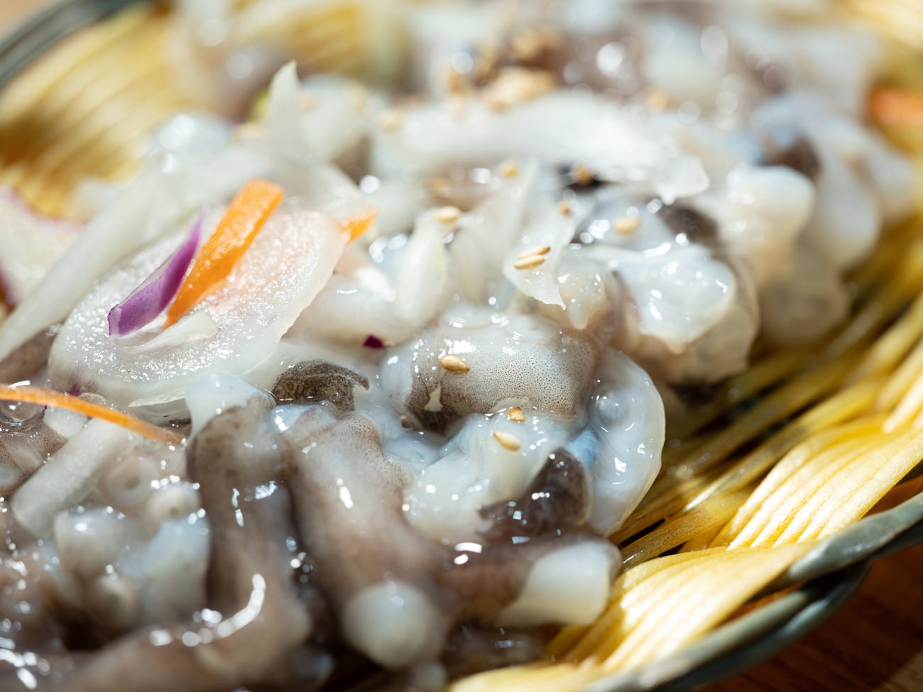 Những món ăn nguy hiểm nhất thế giới: Có thứ tưởng như vô hại và là món ăn đường phố ai cũng biết- Ảnh 4. Những món ăn nguy hiểm nhất thế giới: Có thứ tưởng như vô hại và là món ăn đường phố ai cũng biết- Ảnh 4.