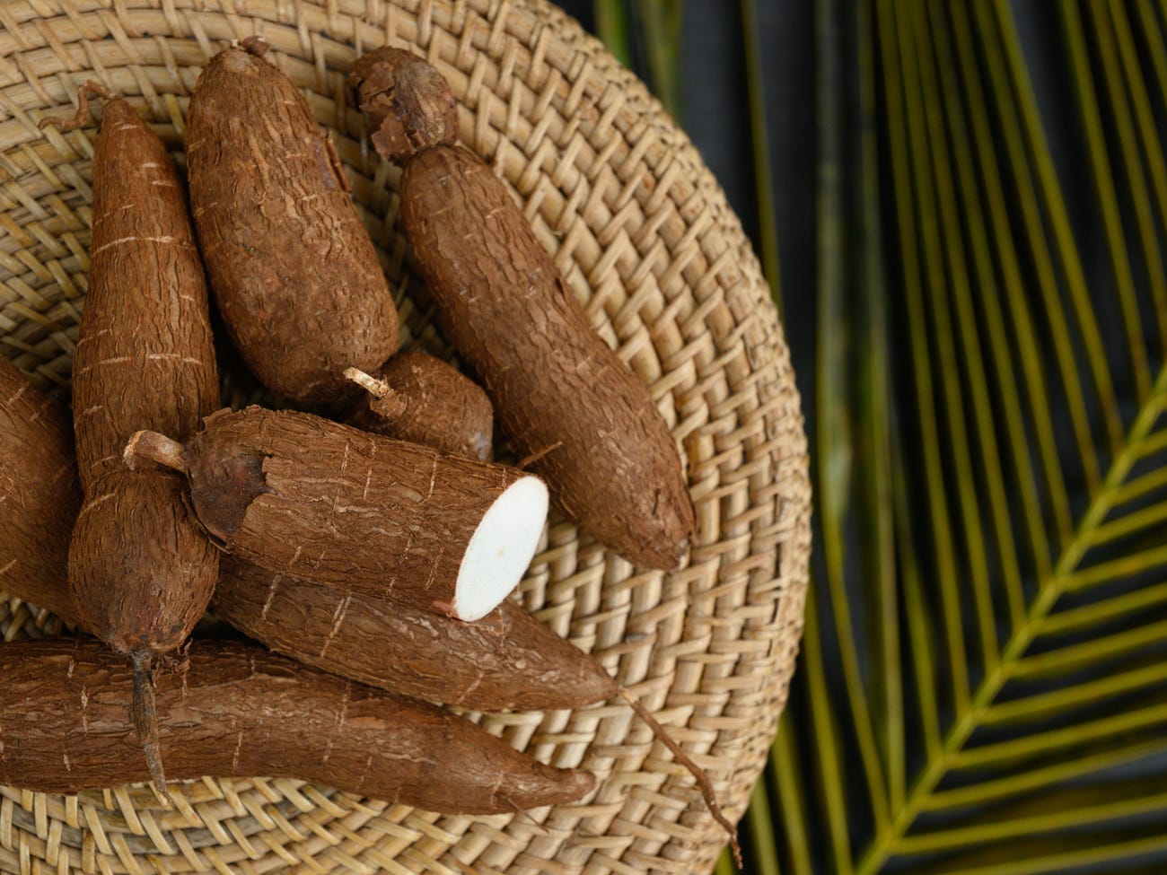 Những món ăn nguy hiểm nhất thế giới: Có thứ tưởng như vô hại và là món ăn đường phố ai cũng biết- Ảnh 8. Những món ăn nguy hiểm nhất thế giới: Có thứ tưởng như vô hại và là món ăn đường phố ai cũng biết- Ảnh 8.